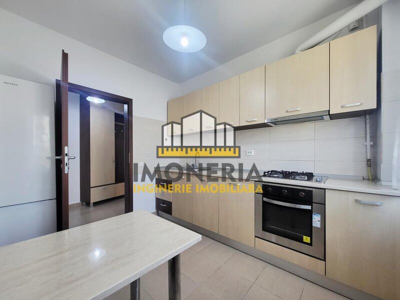 Doua camere, decomandat, parcare, comision 0%, 650 m metrou Mihai Bravu, pet friendly